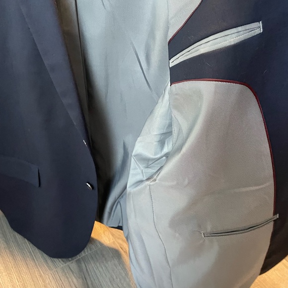 Pronto Uomo EV Blazer - Picture 5 of 6